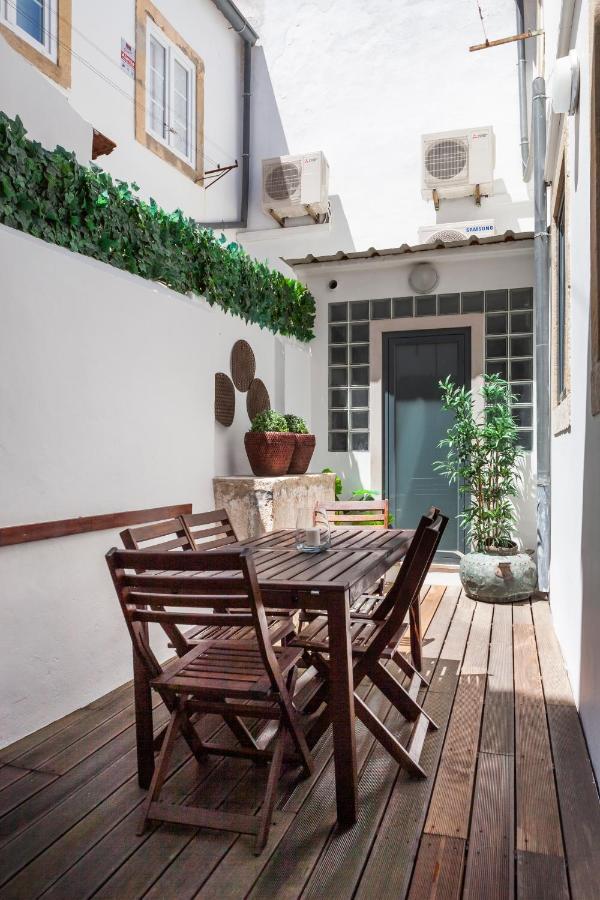 Alfama Terrace Apartment With Authentic XVIII Tiles And Historic Notes 3 Bedrooms & 2 Bathrooms Ac Лісабон Екстер'єр фото