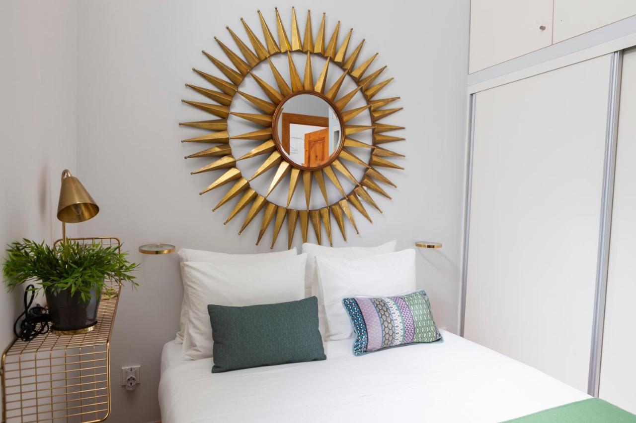 Alfama Terrace Apartment With Authentic XVIII Tiles And Historic Notes 3 Bedrooms & 2 Bathrooms Ac Лісабон Екстер'єр фото