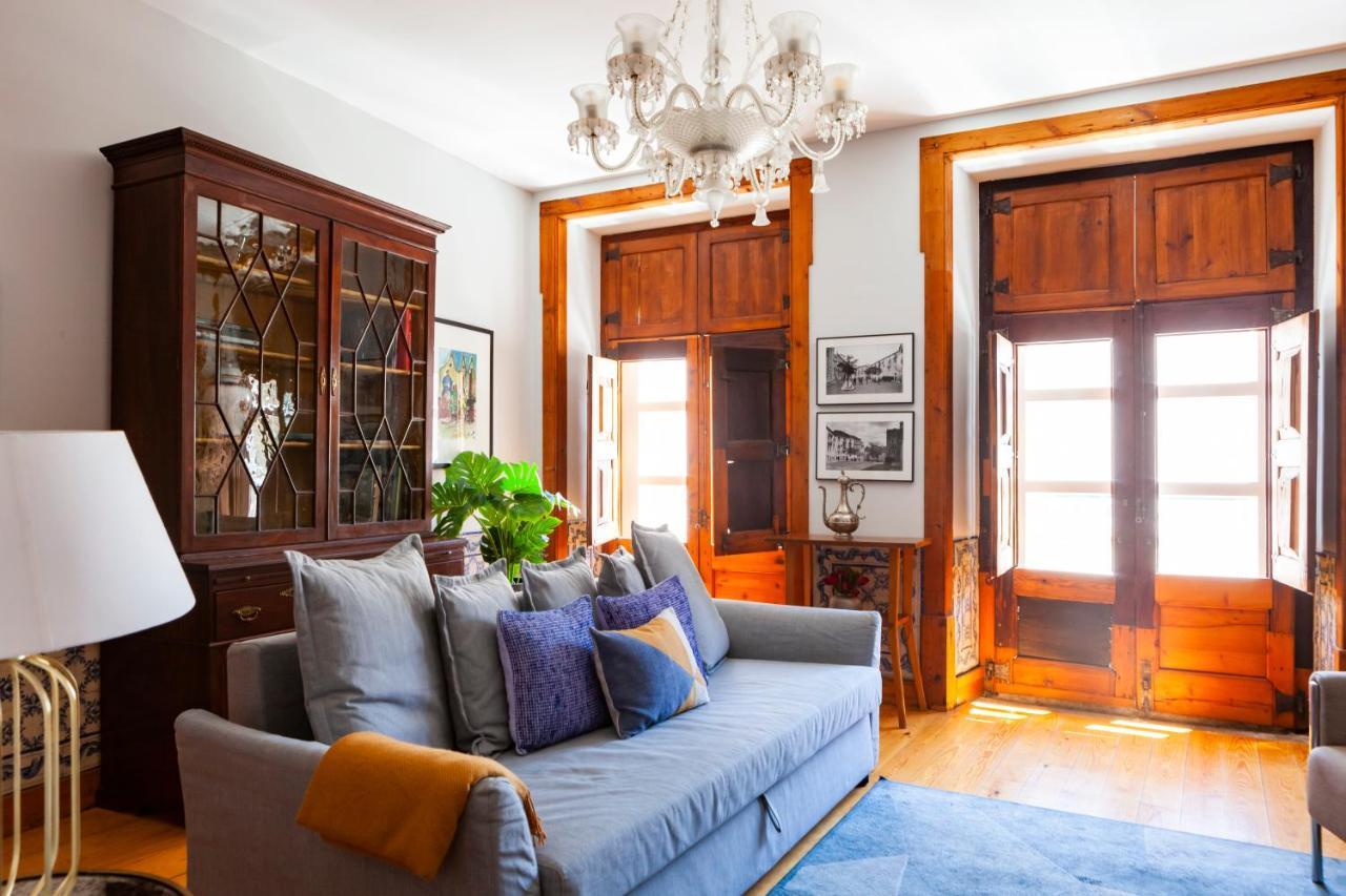 Alfama Terrace Apartment With Authentic XVIII Tiles And Historic Notes 3 Bedrooms & 2 Bathrooms Ac Лісабон Екстер'єр фото