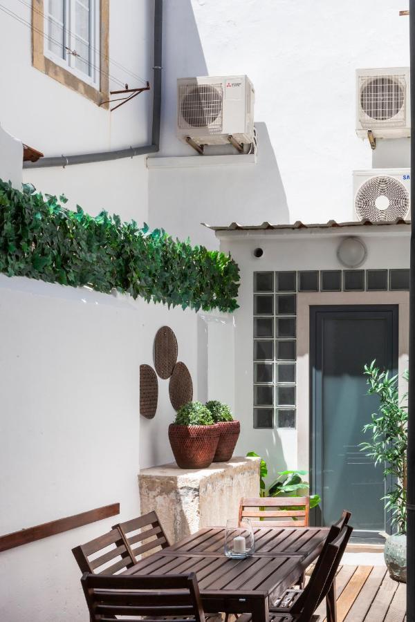 Alfama Terrace Apartment With Authentic XVIII Tiles And Historic Notes 3 Bedrooms & 2 Bathrooms Ac Лісабон Екстер'єр фото